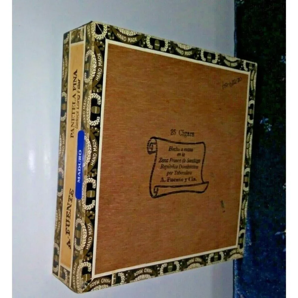 Wooden Cigar Box Arturo Fuente Empty 7.5